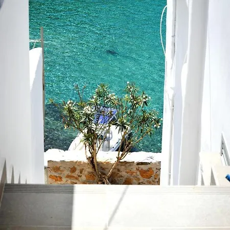 Apartament Droufakos' Home, Lux Seafront W. View *