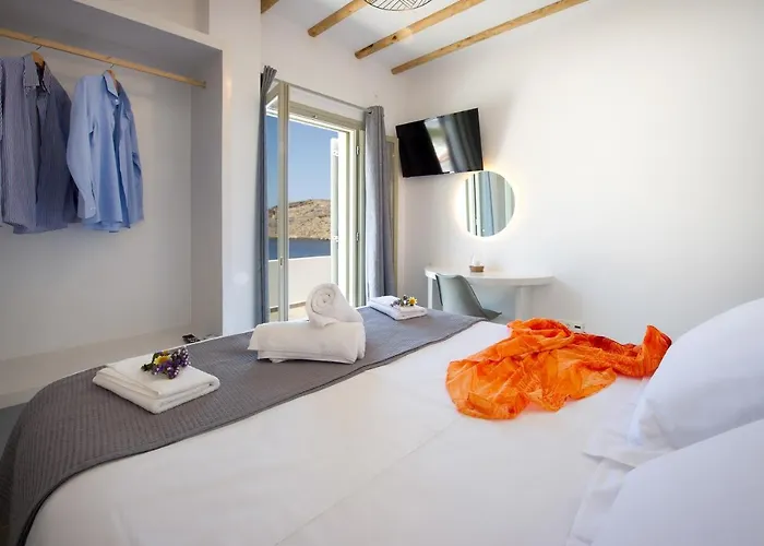 Droufakos' Home, Lux Seafront W. View Cherronisos (Sifnos)