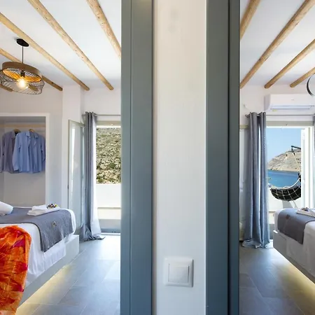 Apartment Droufakos' Home, Lux Seafront W. View Cherronisos (Sifnos)