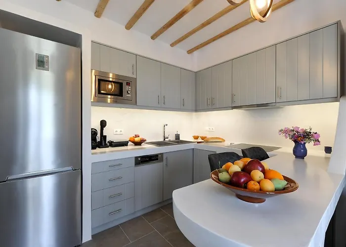 Lägenhet Droufakos' Home, Lux Seafront W. View *